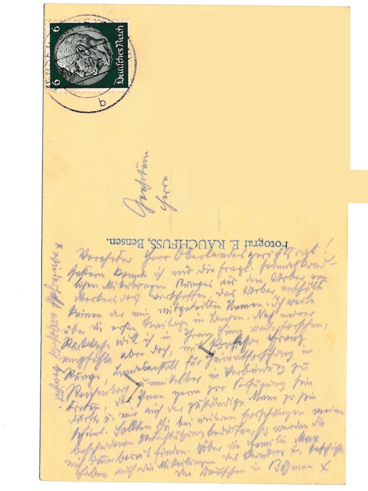 Postkarten-Rückseite in deutscher Kurrent mit Briefmarke des Deutschen Reichs und Poststempel Bensen.